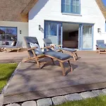 Retreat Reetdach-villa Retreat * Bohl