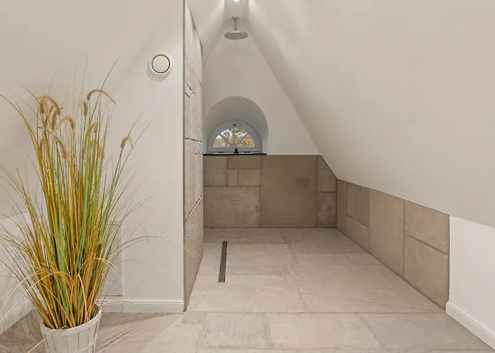 Semesterbostad Retreat Reetdach-villa Retreat